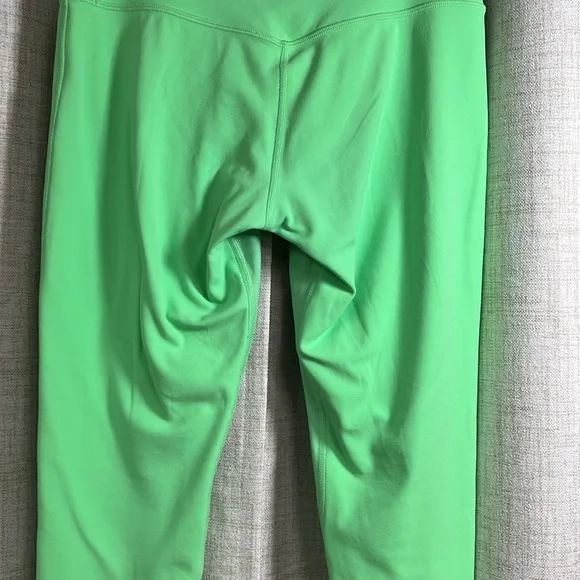 Lululemon Align High Rise Crop 23” Leggings Size 6 - Picture 6 of 9